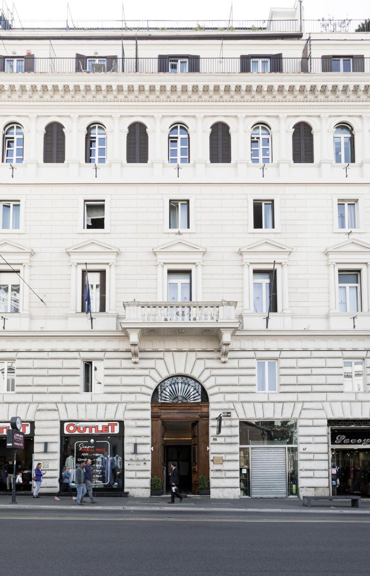 Glam Luxury Rome Hotel Exterior photo